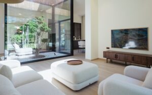 Home & Garden Living